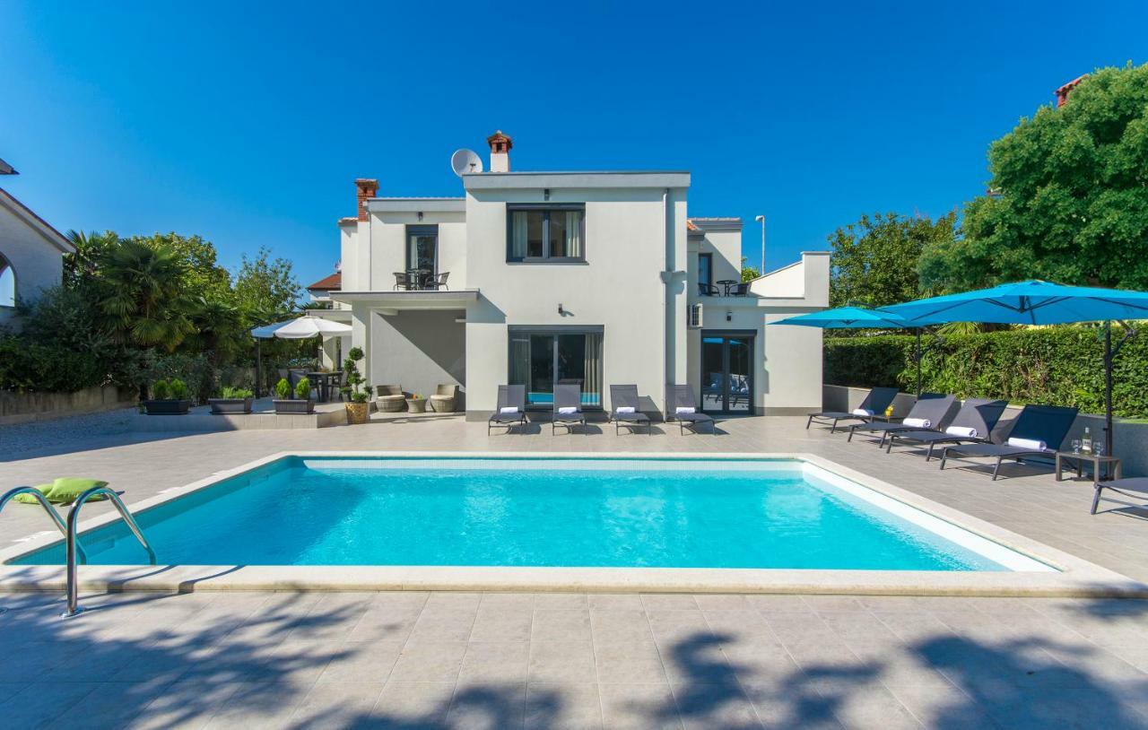 Ana 1863 Holiday home *